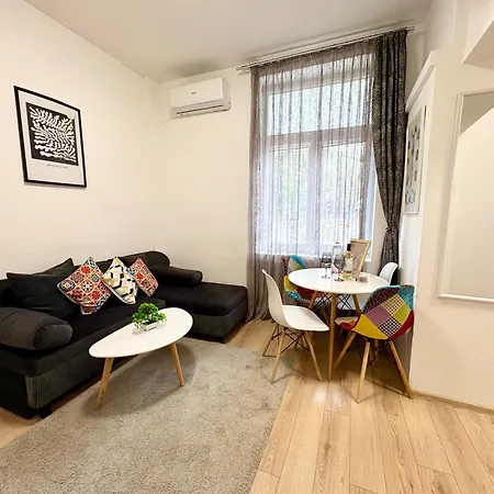 Apartment In The Heart Of Varna-by The Sea And Sea Garden Varna