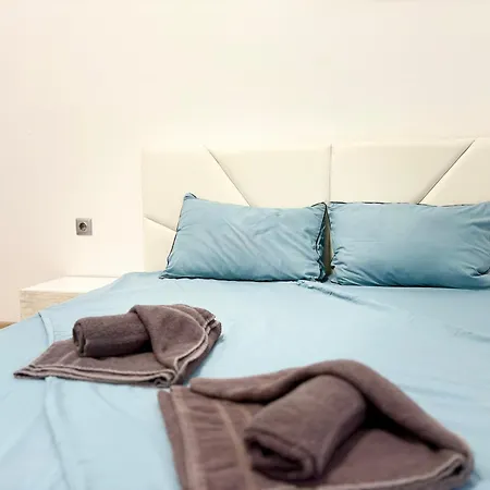 In The Heart Of Varna-by The Sea And Sea Garden Appartamento