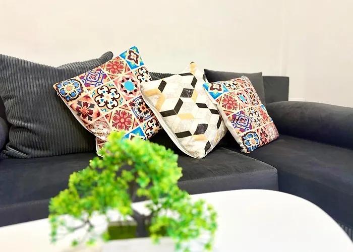 In The Heart Of Varna-by The Sea And Sea Garden Apartment
