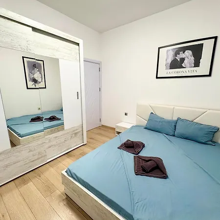Апартаменти In The Heart Of Varna-by The Sea And Sea Garden