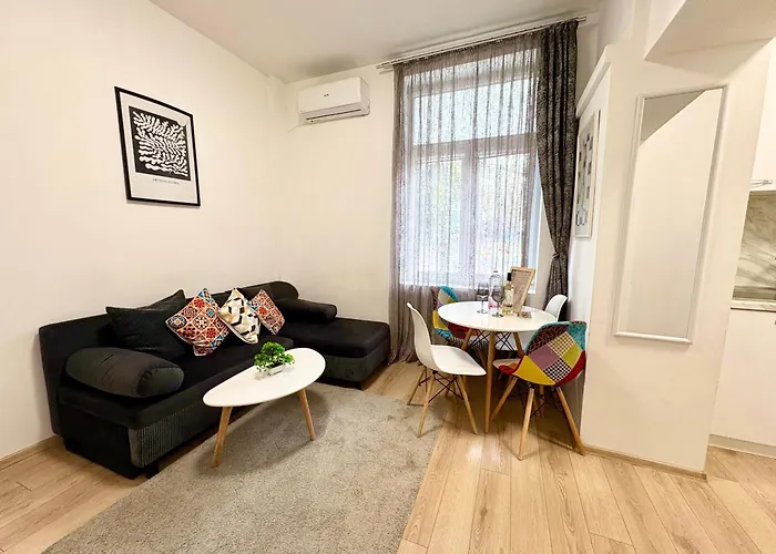 アパート In The Heart Of Varna-by The Sea And Sea Garden ヴァルナ