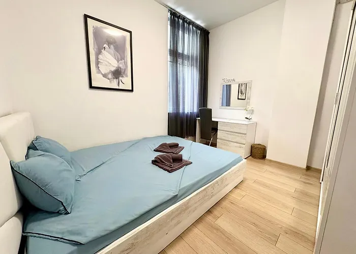 In The Heart Of Varna-by The Sea And Sea Garden アパート ヴァルナ