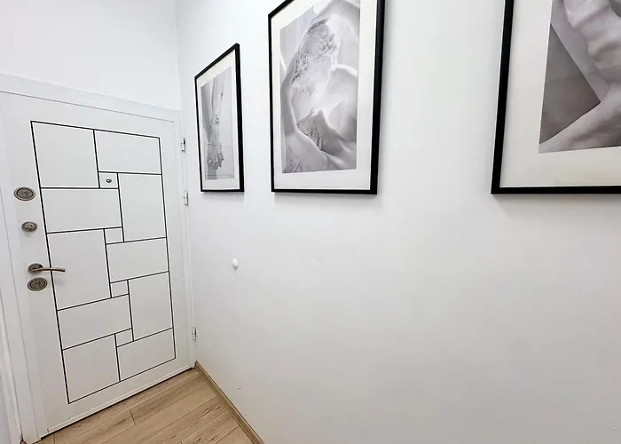 In The Heart Of Varna-by The Sea And Sea Garden アパート ヴァルナ